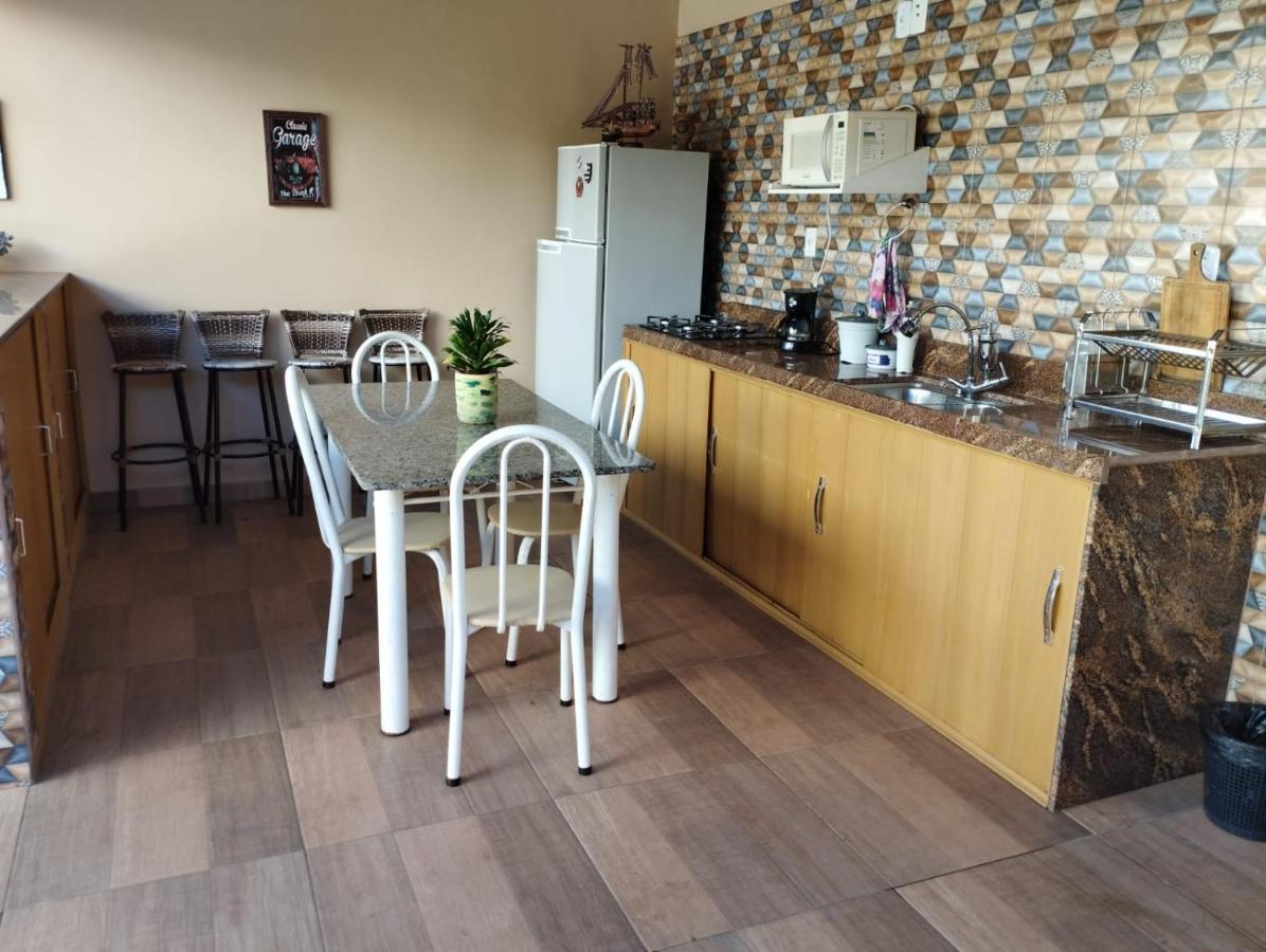 Casa c/ Piscina e Área Gourmet, 5 min da praia. Guarapari Esterno foto